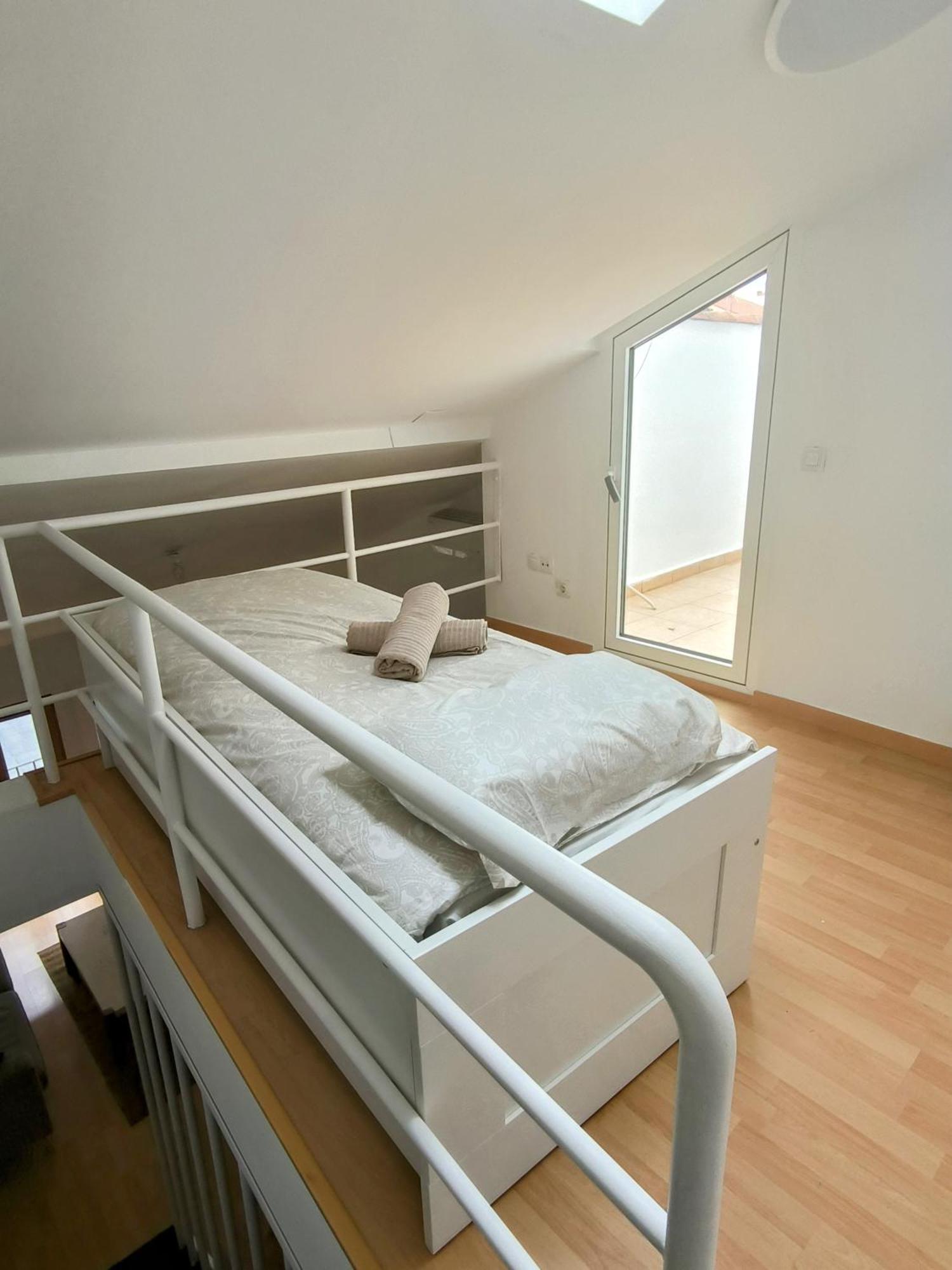 El Loft Del Casco By Alogest Apartment Zaragoza Exterior photo